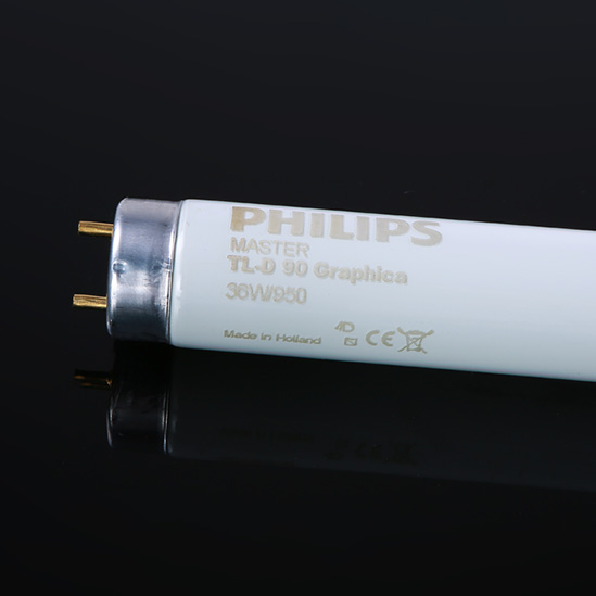 D50繪圖燈管Philips MASTER TL-D 90 Graphica 36W/950