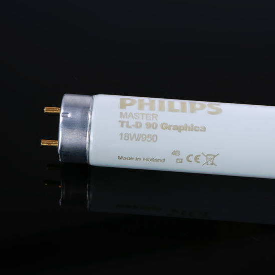 D50繪圖燈管Philips MASTER TL-D 90 Graphica 18W/950